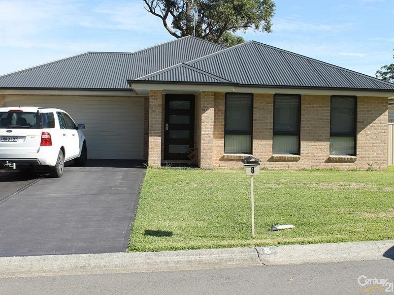 8 Lesley Avenue, Edgeworth NSW 2285