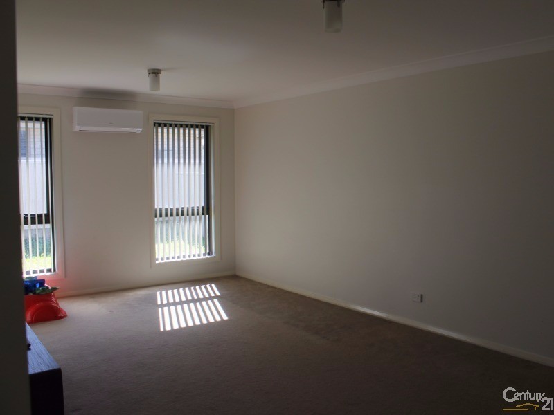 8 Lesley Avenue, Edgeworth NSW 2285