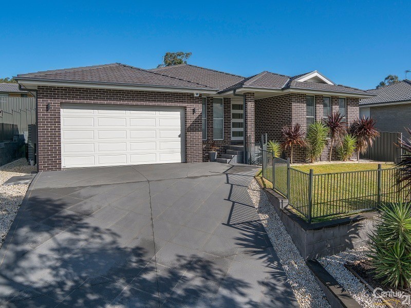 31 Ripon Way, Macquarie Hills NSW 2285