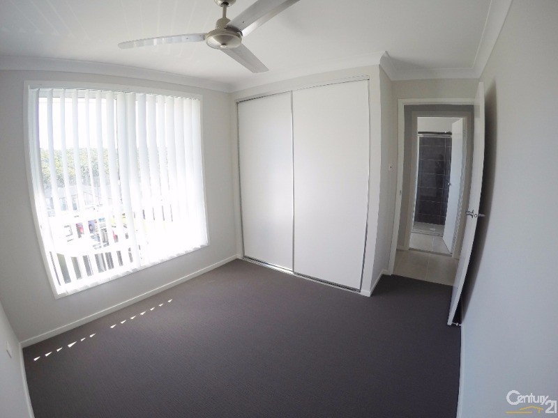 10 Aqua Court, Cameron Park NSW 2285