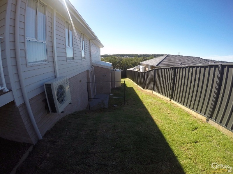 10 Aqua Court, Cameron Park NSW 2285