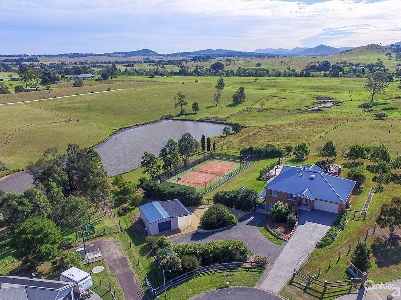 10 Hampton Court, Aberglasslyn NSW 2320