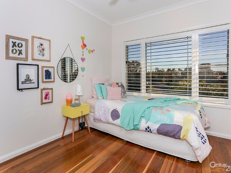 10 Hampton Court, Aberglasslyn NSW 2320