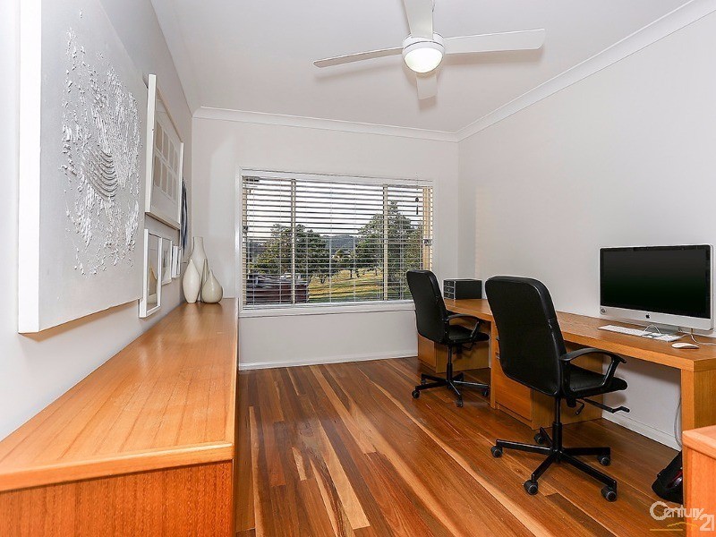 10 Hampton Court, Aberglasslyn NSW 2320