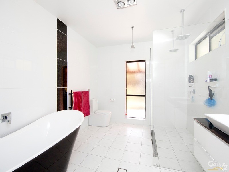 586 Cabbage Tree Road, Williamtown NSW 2318