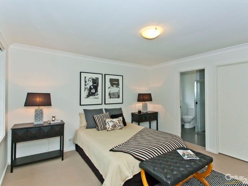 22  Crestview Street, Fletcher NSW 2287