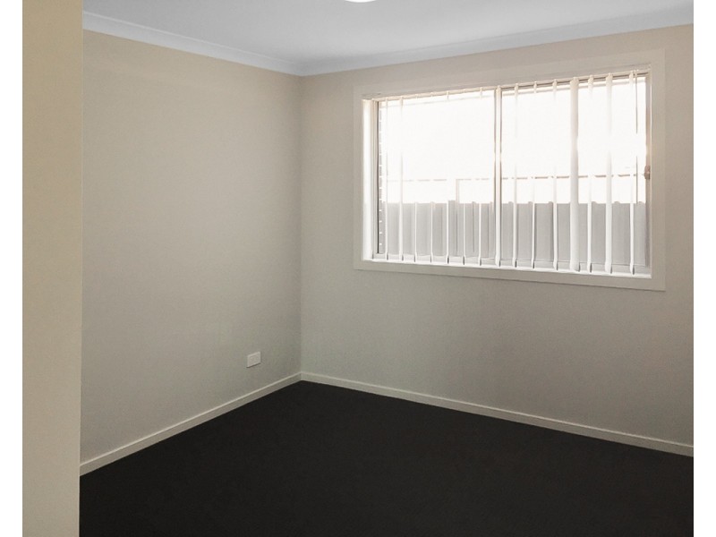 13 Diuris Street, Fern Bay NSW 2295