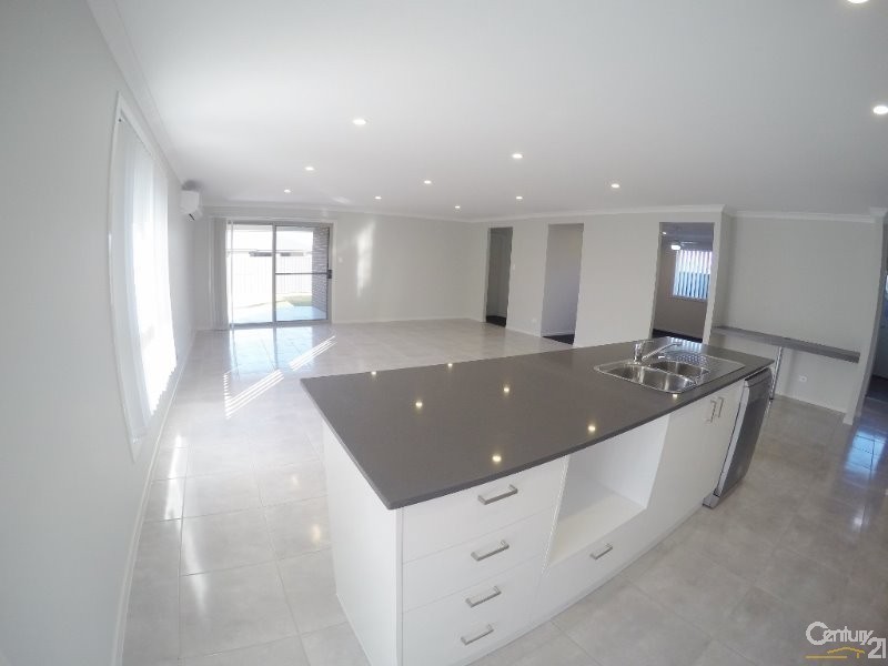 14 Diuris Street, Fern Bay NSW 2295