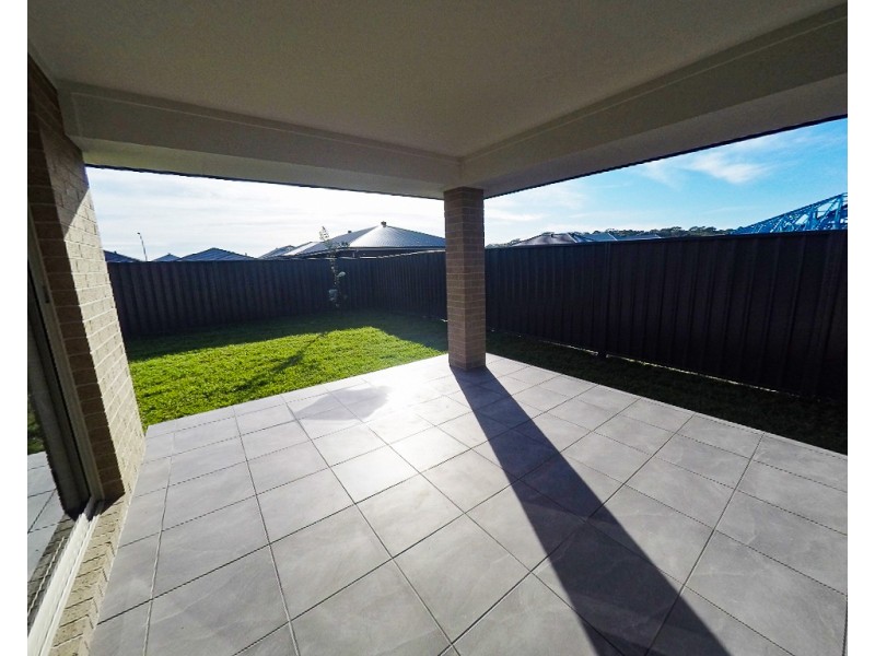 3 Plover Street, Fern Bay NSW 2295