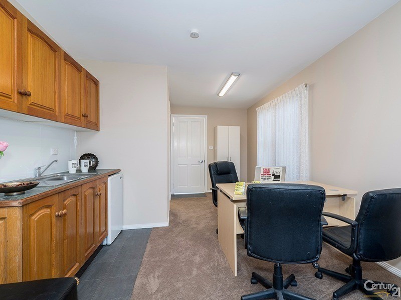 8 Victoria Street, Kurri Kurri NSW 2327