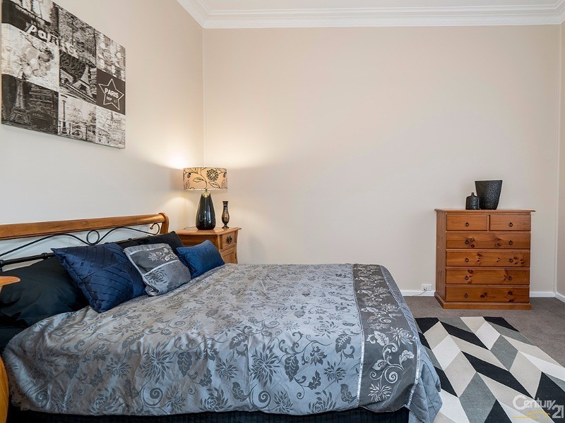 8 Victoria Street, Kurri Kurri NSW 2327