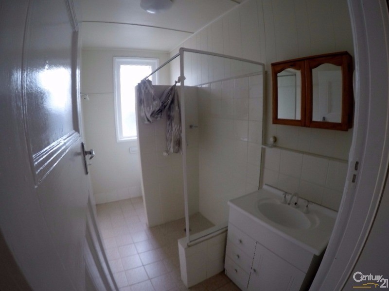 2/11 Nelson Street, Mayfield NSW 2304