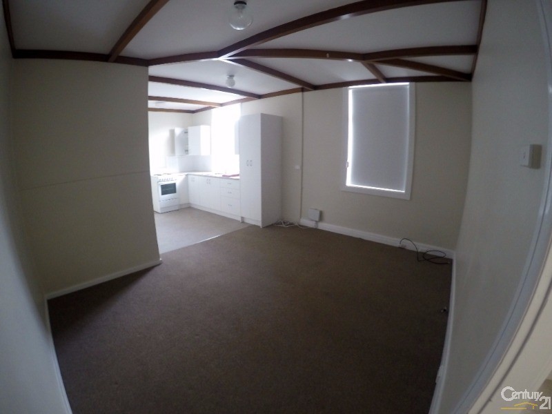 2/11 Nelson Street, Mayfield NSW 2304