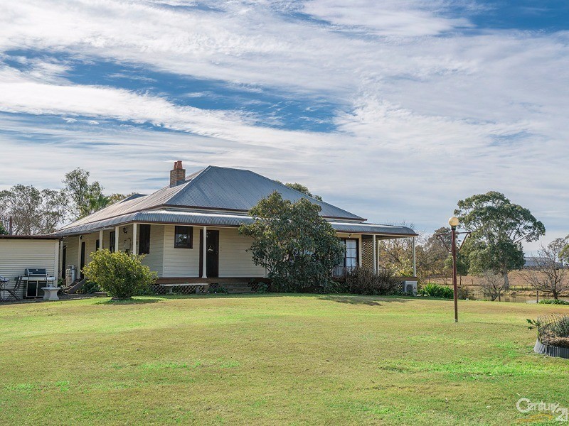 131 Quarry Road, Farley NSW 2320