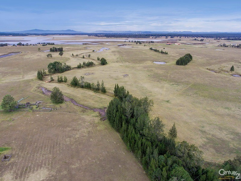 131 Quarry Road, Farley NSW 2320