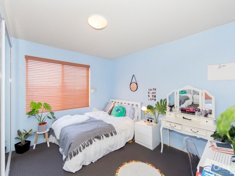 7/33 Nesca Parade, The Hill NSW 2300