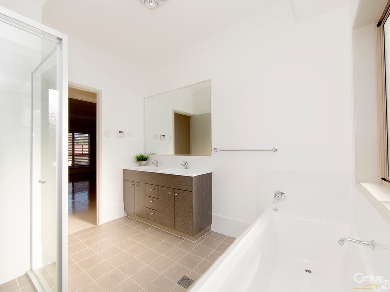 22 Bimbimie Street, Fletcher NSW 2287