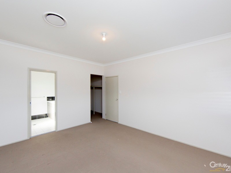 22 Bimbimie Street, Fletcher NSW 2287