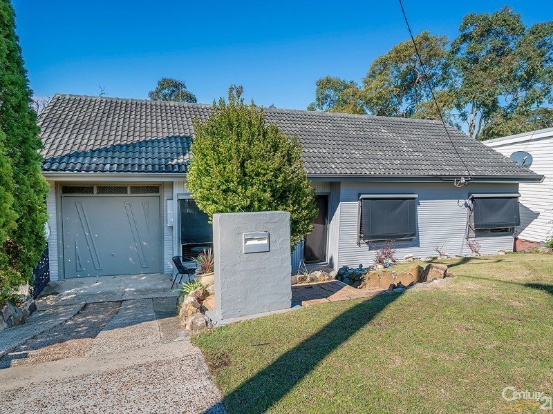 27 Springfield Avenue, Kotara NSW 2289