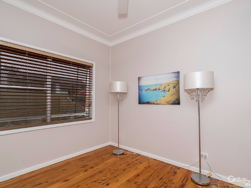 27 Springfield Avenue, Kotara NSW 2289