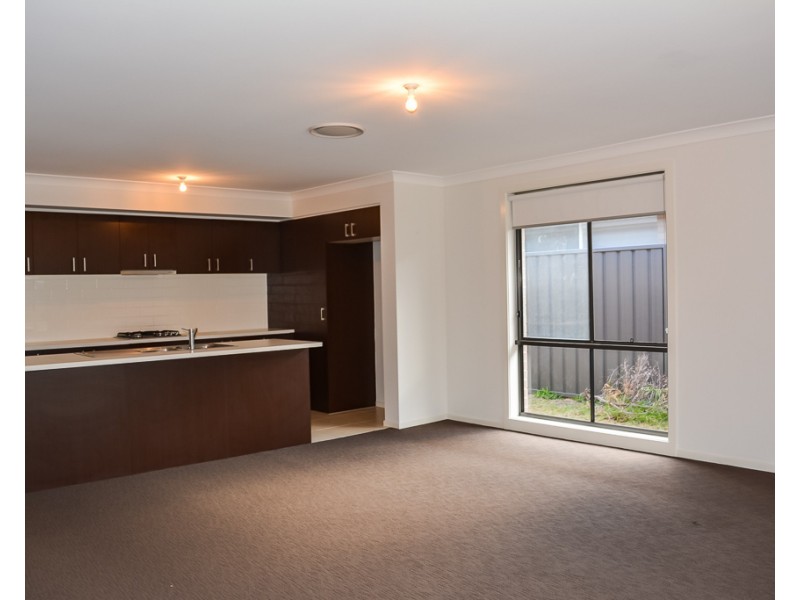 13 Groundsel Street, Fern Bay NSW 2295