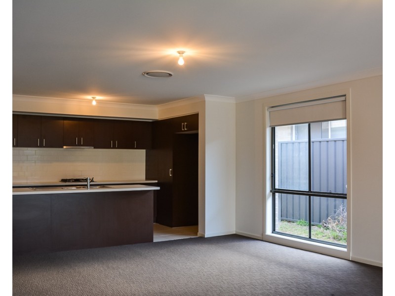 13 Groundsel Street, Fern Bay NSW 2295