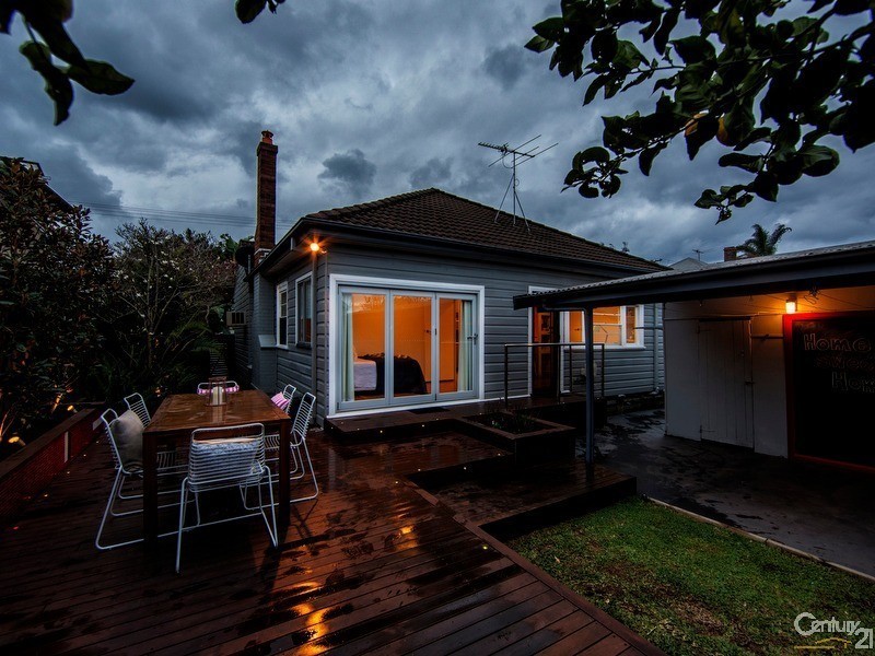 45 King Street, Stockton NSW 2295