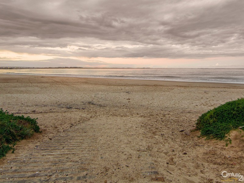 45 King Street, Stockton NSW 2295