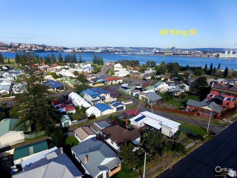 45 King Street, Stockton NSW 2295