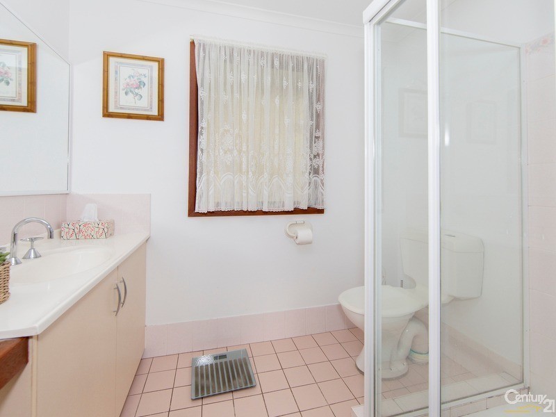 6 Fernleigh Place, New Lambton Heights NSW 2305