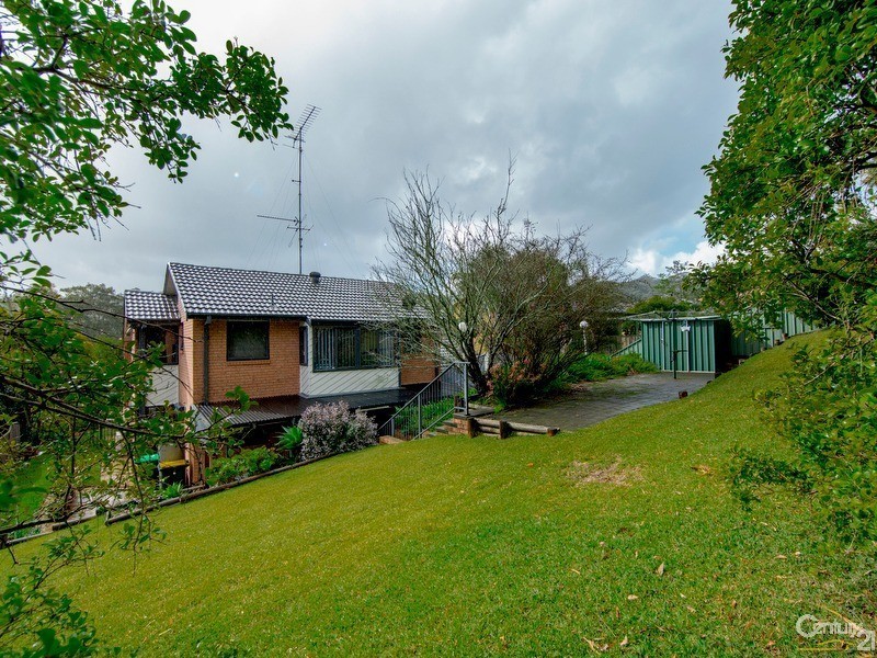 6 Fernleigh Place, New Lambton Heights NSW 2305