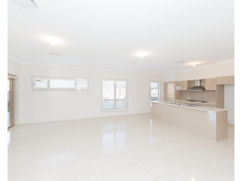 22 Bimbimie Street, Fletcher NSW 2287