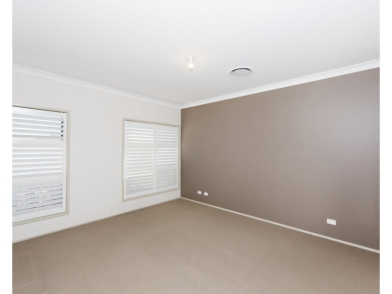 22 Bimbimie Street, Fletcher NSW 2287