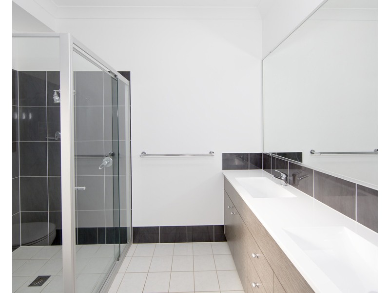 22 Bimbimie Street, Fletcher NSW 2287