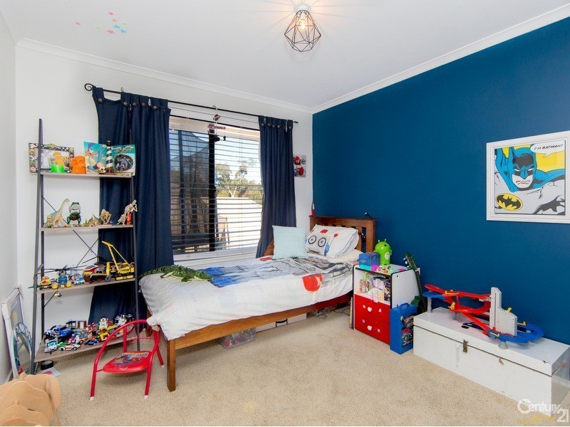 32 Jergi Close, Charlestown NSW 2290