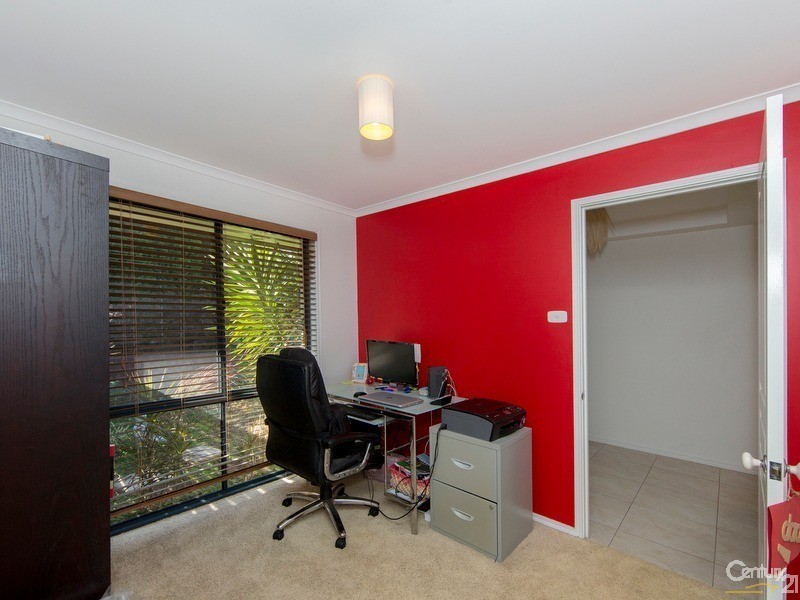 32 Jergi Close, Charlestown NSW 2290