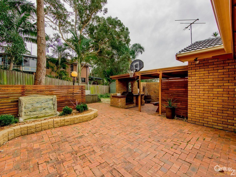 10 Minchinbury Close, Eleebana NSW 2282