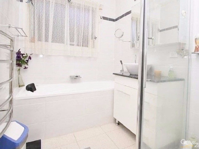 84 Griffiths Road, Lambton NSW 2299