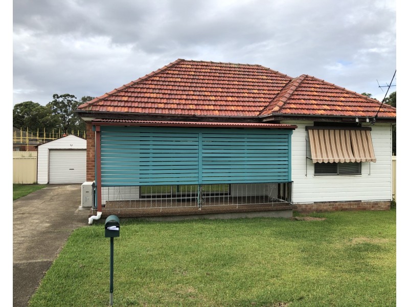 353 Lake Road, Glendale NSW 2285