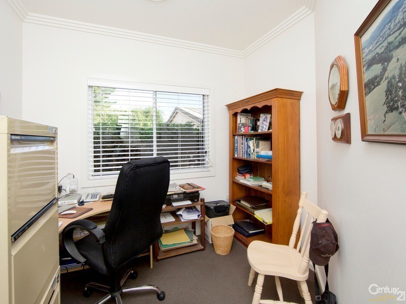 211 Gosford Road, Adamstown NSW 2289