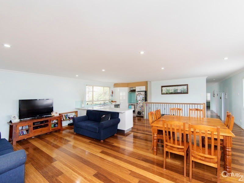 13 Mawson Street, Shortland NSW 2307