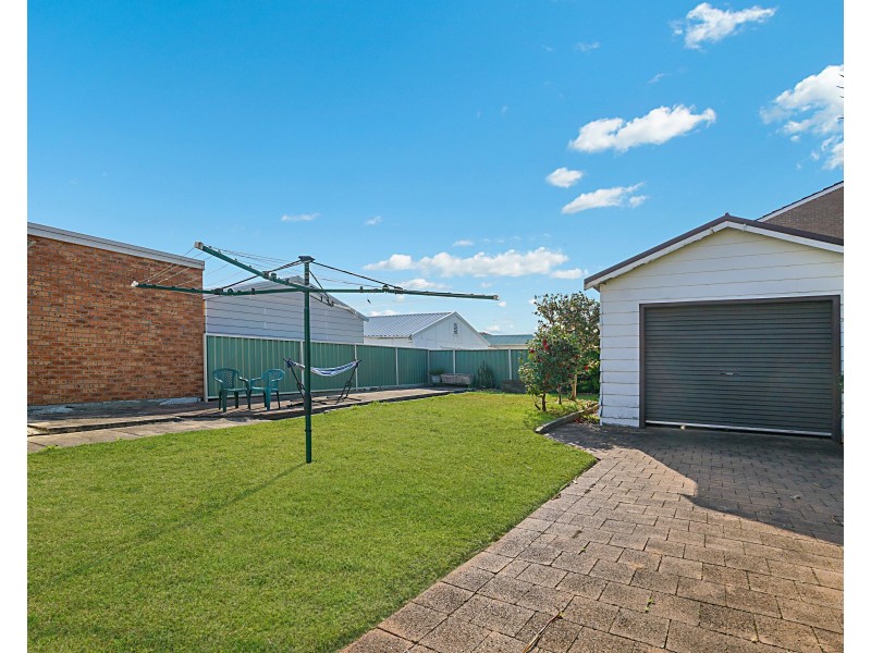 65 Maude Street, Belmont NSW 2280