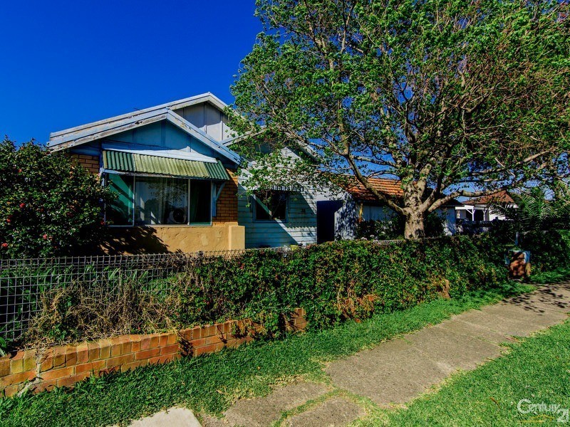 38 Upfold Street, Mayfield NSW 2304