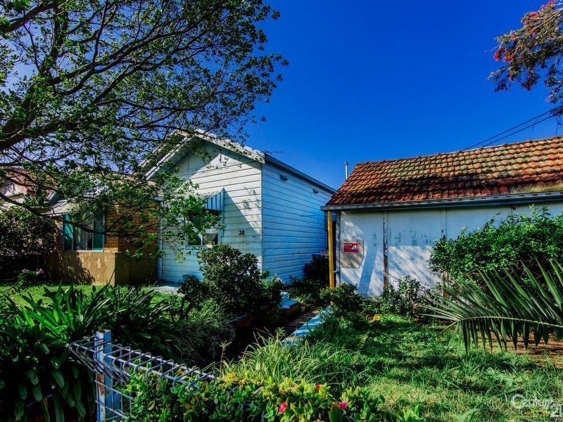 38 Upfold Street, Mayfield NSW 2304