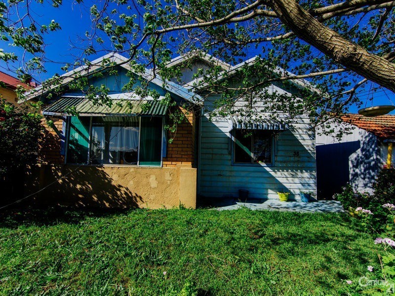 38 Upfold Street, Mayfield NSW 2304