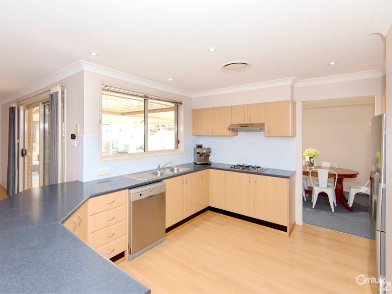 11 Whipbird Street, Maryland NSW 2287