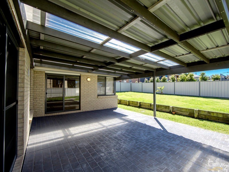 29 Camberwarra Drive, Belmont North NSW 2280