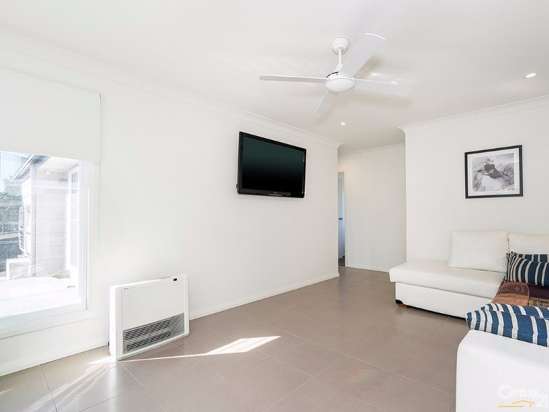 1A Davies Street, Cardiff NSW 2285