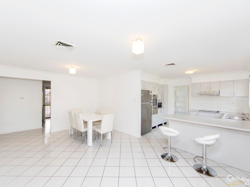 7 Angophora Drive, Warabrook NSW 2304