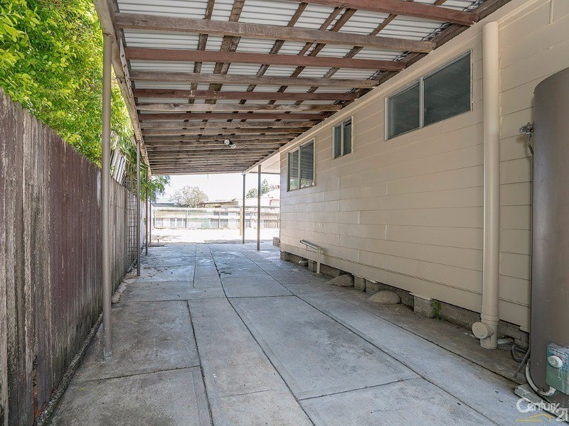 22 Marks Point Road, Marks Point NSW 2280